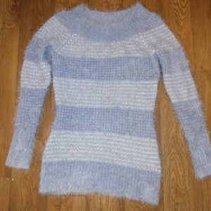 Long supper soft sweater